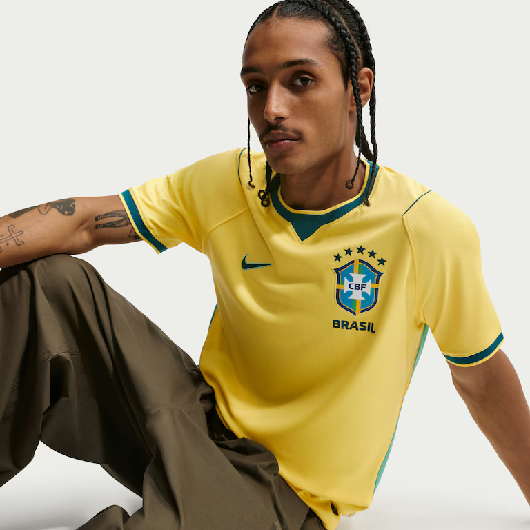 Camisa do Brasil — modelo amarela frente